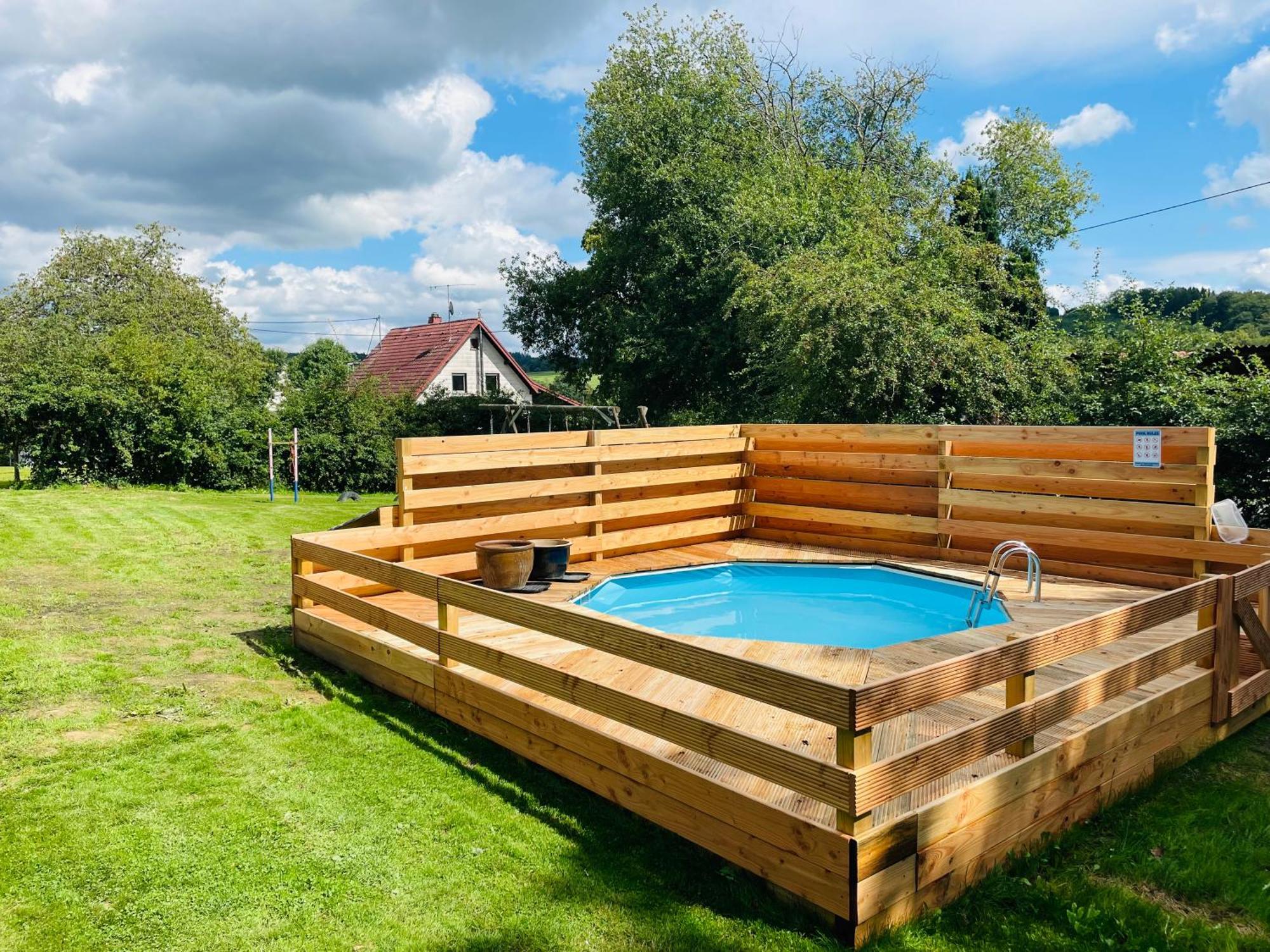 Ferienhaus Backesgarten Fuer 22 Personen Neichen Bagian luar foto